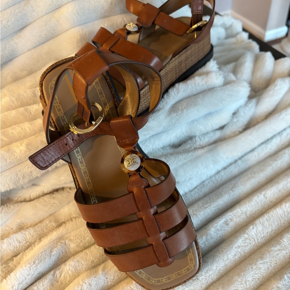 Sam Edelman Women’s Naima Platform Sandals. Size 9. - Picture 3 of 3